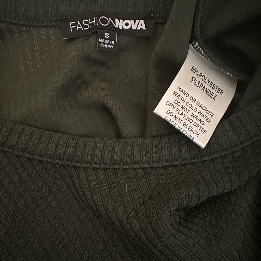 Fashion Nova Ribbed Set - Picture 2 of 2